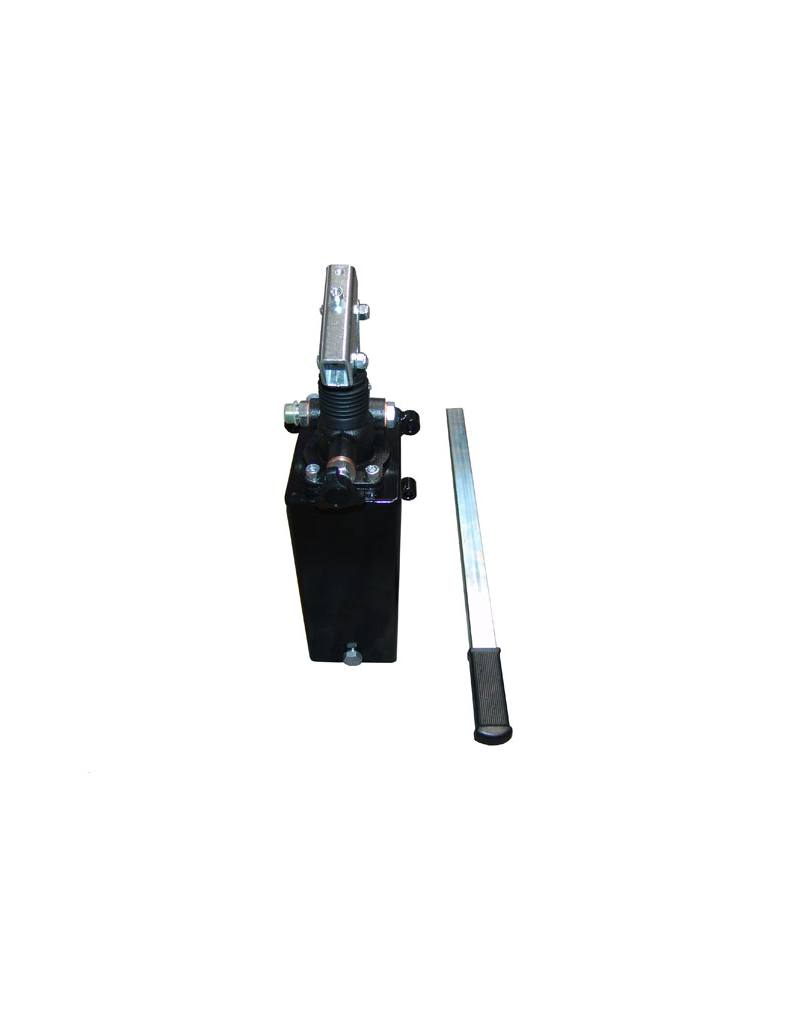 BOMBA MANUAL 3L S/E HIERRO CON PALANCA